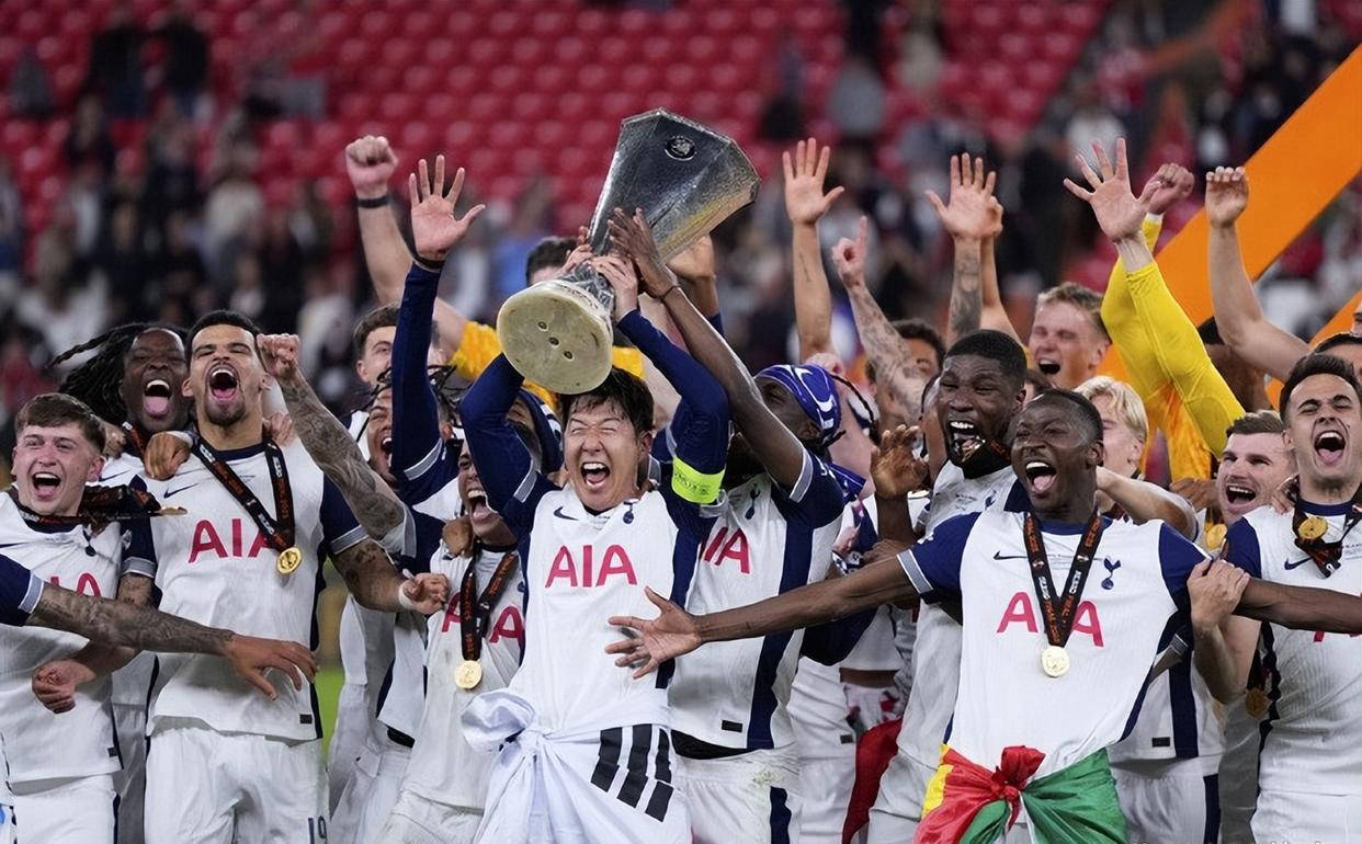 关于传奇球星回归场上，带领球队击败对手的信息