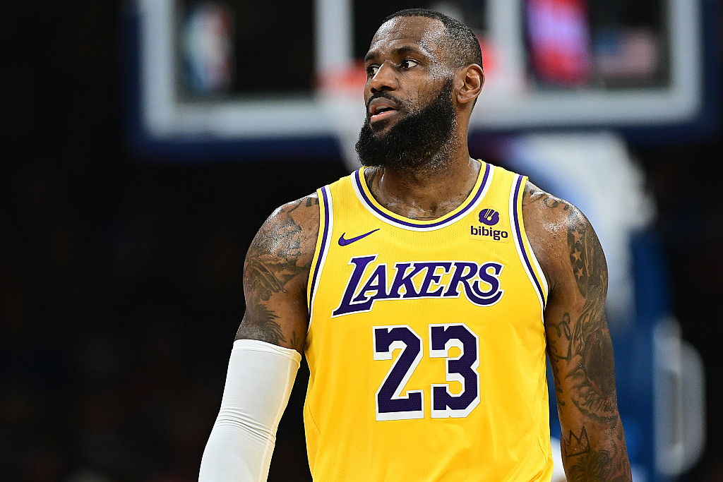 湖人队以分领先太阳队成功保持主场优势的简单介绍